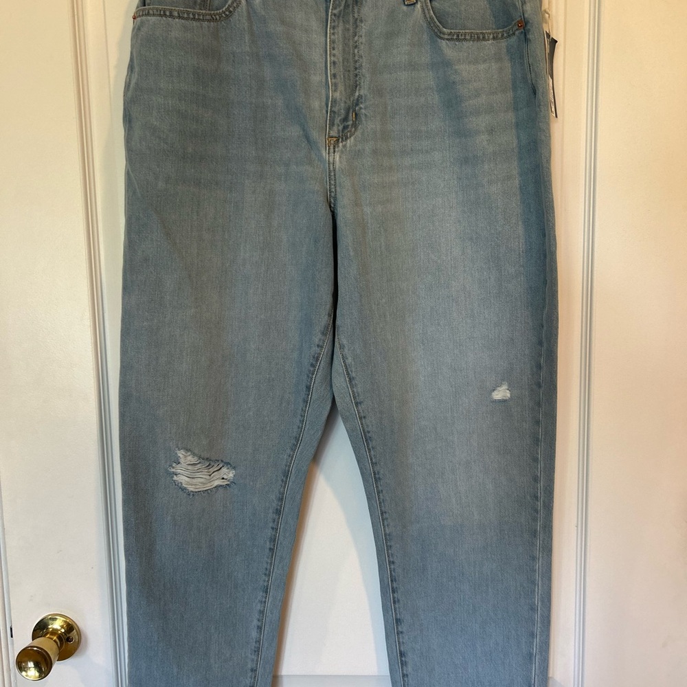 Universal Thread ~NWT Casual Stylish Light Blue Jeans Size 12